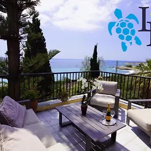 Hotel Lora ***