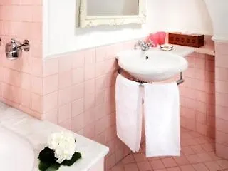 Casa Heberart Guest House Capo Le Case Rome 3*,  Italy