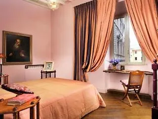 Casa Heberart Guest House Capo Le Case Rome Italië
