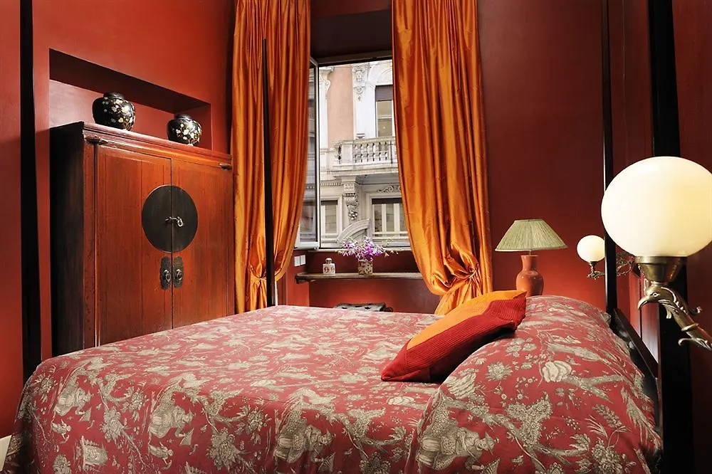 Casa Heberart Guest House Capo Le Case Rome Italië